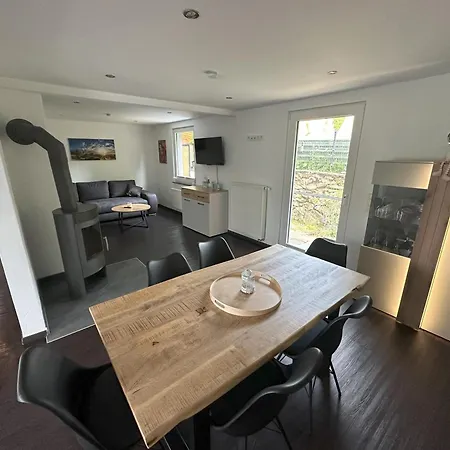 Semesterbostad Eifeljeck