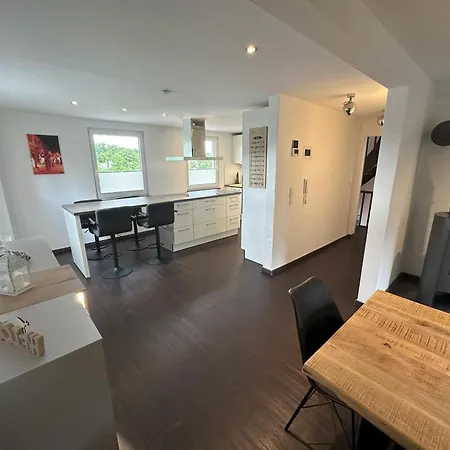 Semesterbostad Eifeljeck *